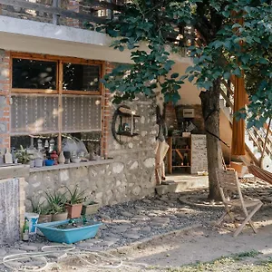 https://the-house-in-the-village.albaniahotels.org
